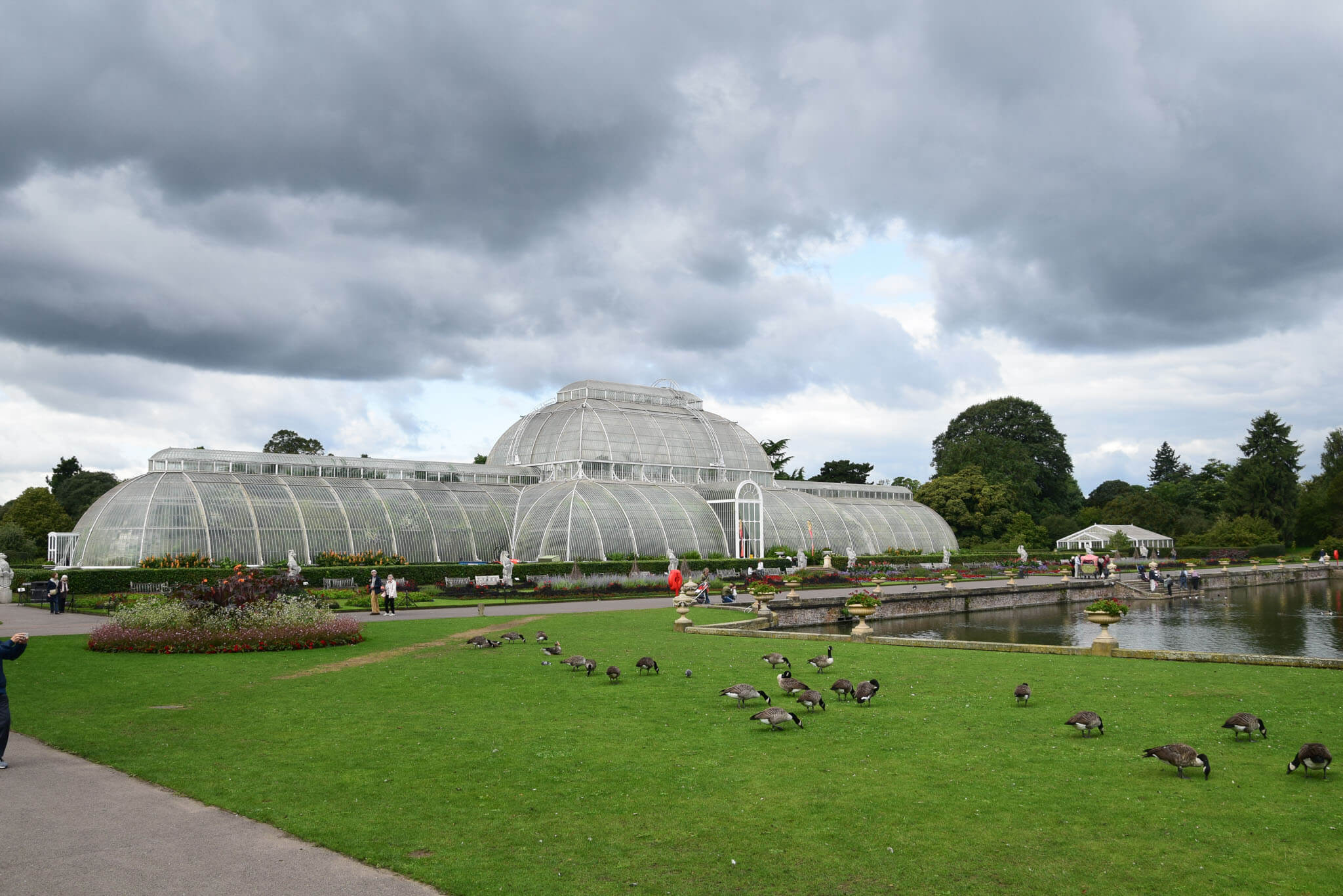 A Wonderful Day Trip to Kew Gardens A Couple Days Travel