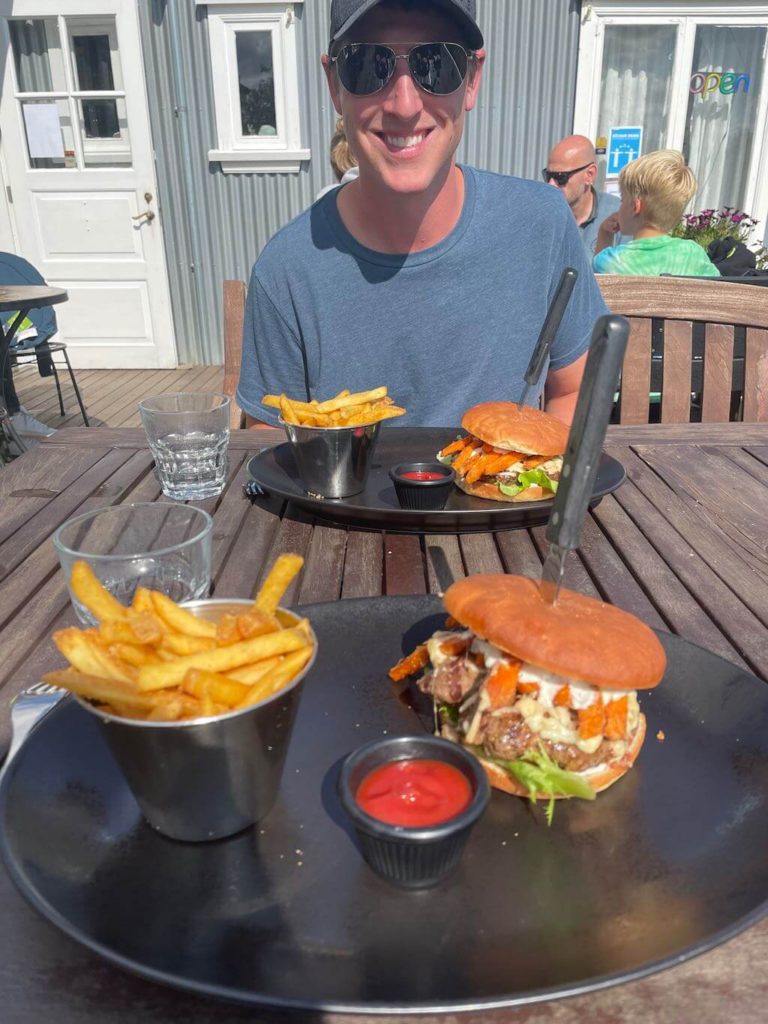 eating out in Iceland