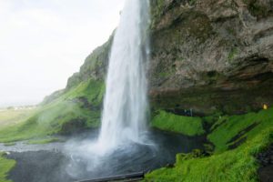 Read more about the article A Great Guide to Seljalandsfoss and Gljúfurárfoss