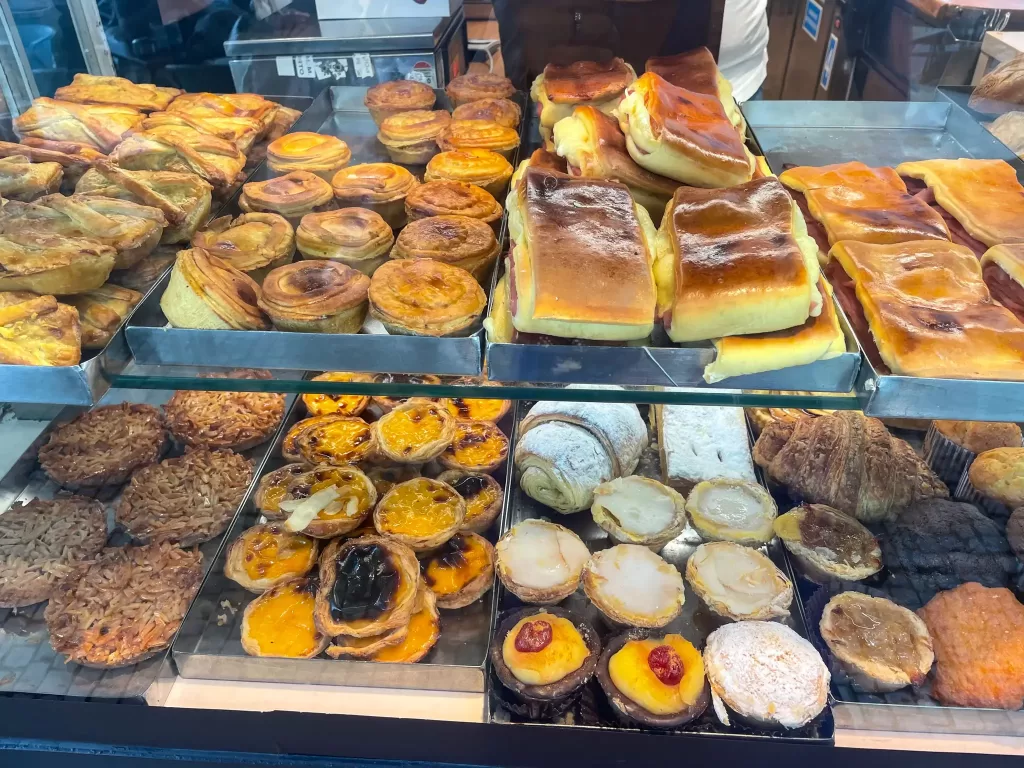pastry to eat in Portugal