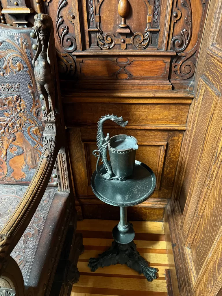 Pabst Mansion dragon