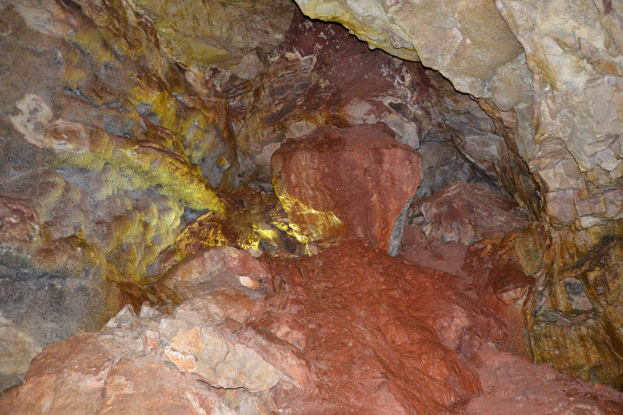 Jewel Cave