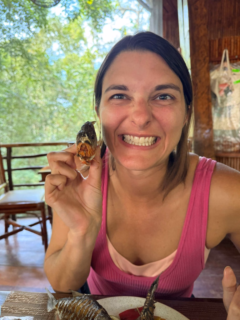 eating piranha